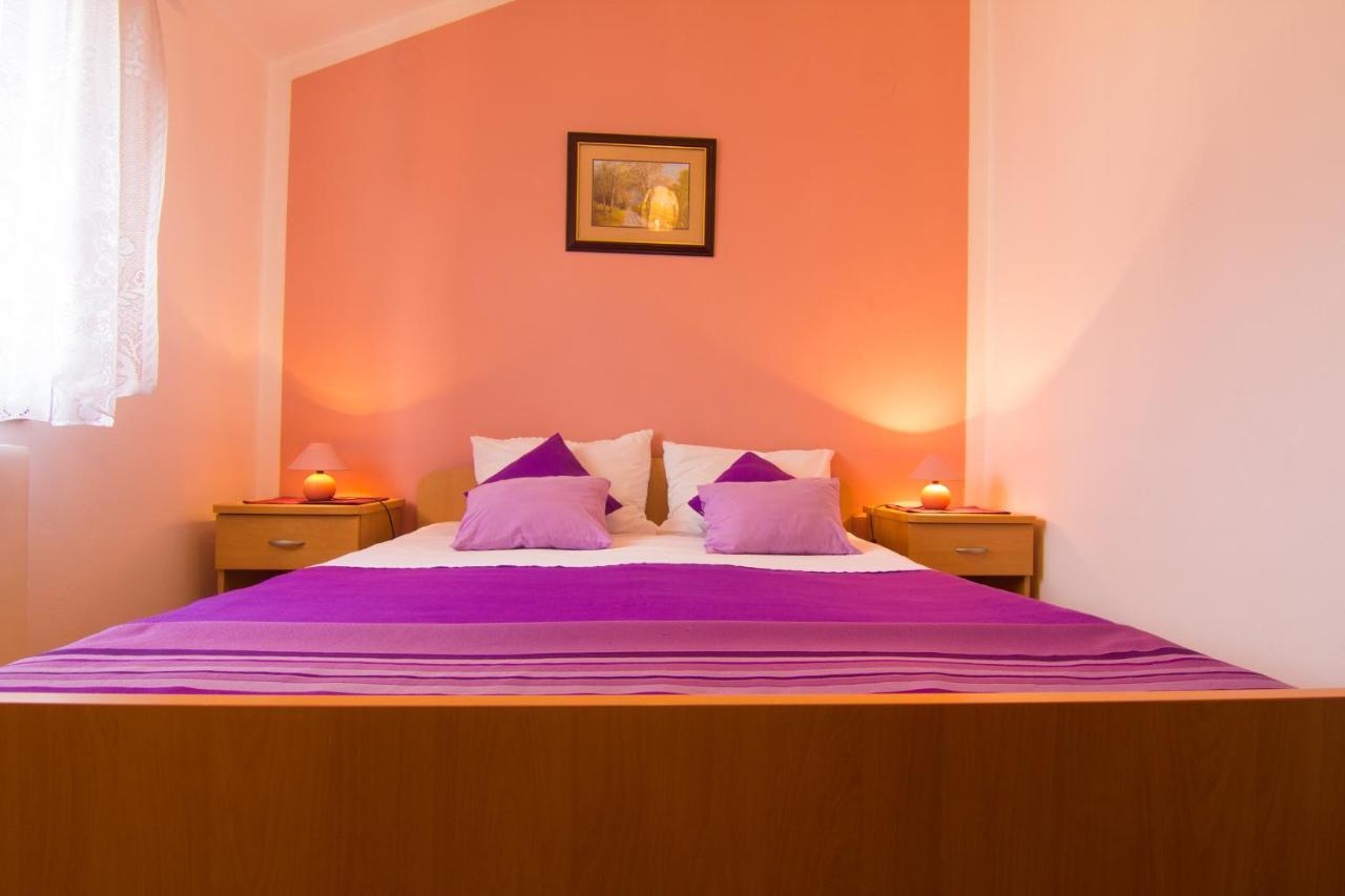 Apartments Dario Krk Town Dış mekan fotoğraf