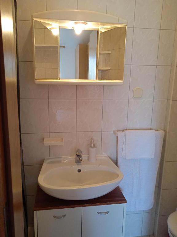 Apartments Dario Krk Town Dış mekan fotoğraf