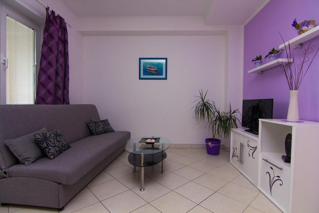 Apartments Dario Krk Town Dış mekan fotoğraf